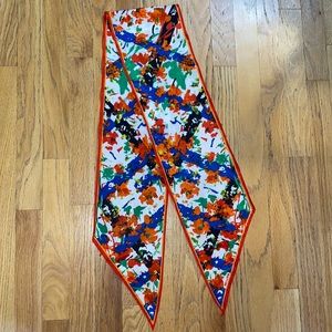 LIKE NEW Vintage Scarf